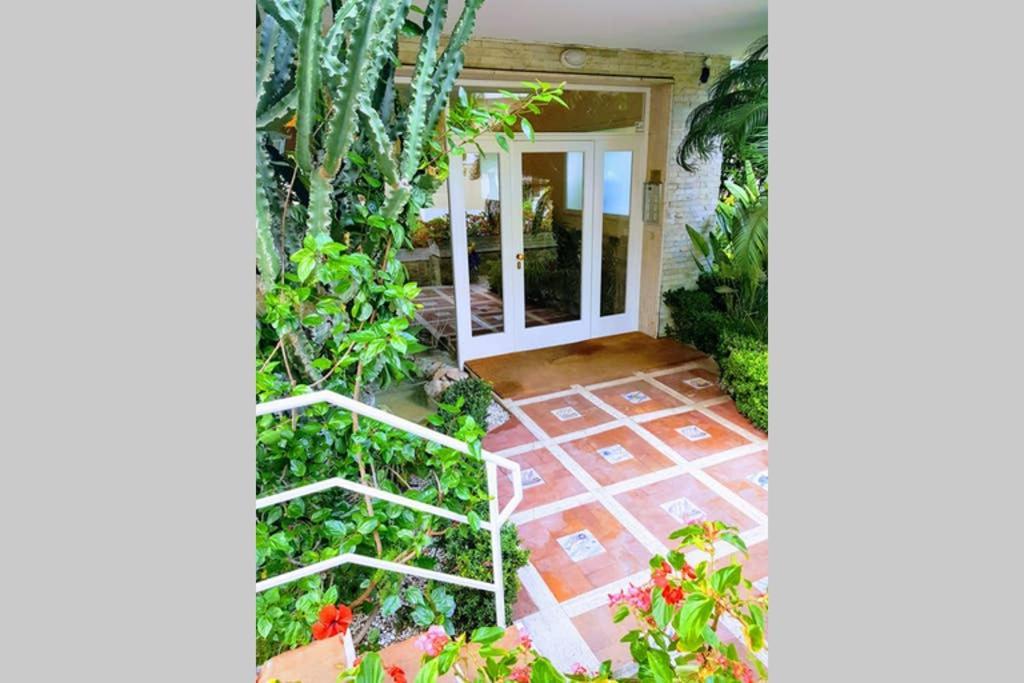 Attico Sul Mare A Sanremo Apartment Екстериор снимка